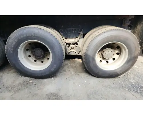 Cutoff Assembly (Housings & Suspension Only) Meritor/Rockwell RT40-145 Complete Recycling Group LLC