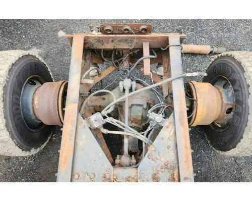 Axle Housing (Rear) Meritor/Rockwell RT46-160 Complete Recycling Group LLC