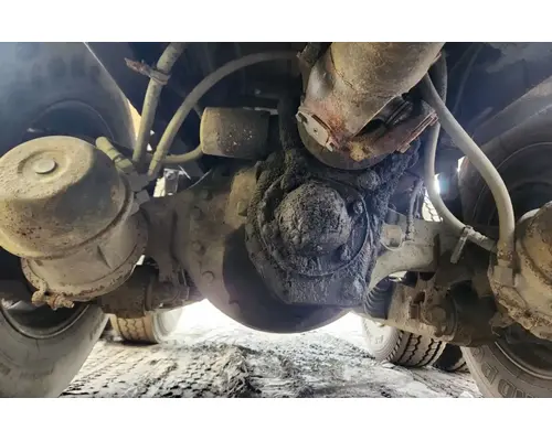 Axle Assembly, Rear (Front) Meritor/Rockwell RT46160 P Complete Recycling Group LLC