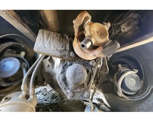 Axle Housing (Rear) Meritor/Rockwell RT46160 P Complete Recycling Group LLC