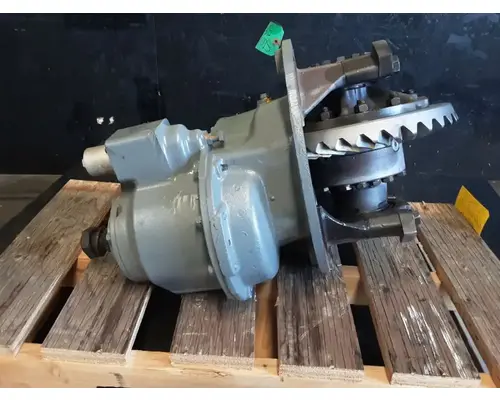 Meritor/Rockwell SQ100F Front Rears (Tandem Front)