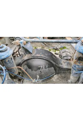 Meritor/Rockwell SQ100R Axle Housings (Rear)