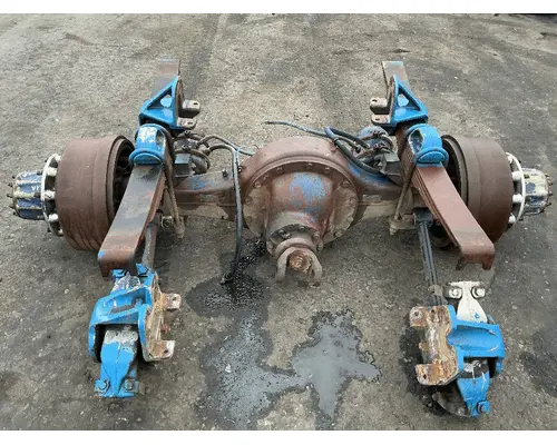 Meritor/Rockwell SQ100R Axle Housings (Rear)