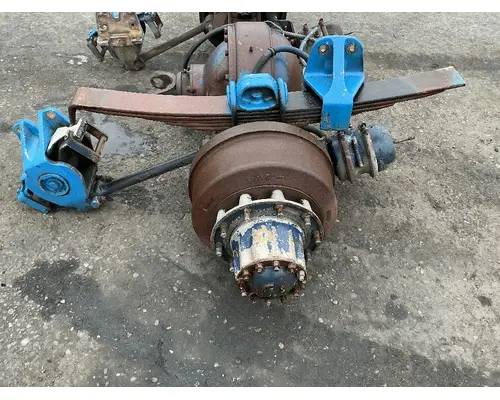 Meritor/Rockwell SQ100R Axle Housings (Rear)
