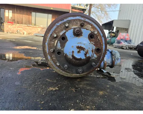 Meritor/Rockwell SQ100R Axle Housings (Rear)