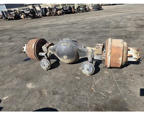 Meritor/Rockwell SQ100R Axle Housings (Rear)
