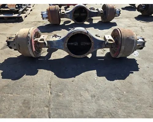 Meritor/Rockwell SQ100R Axle Housings (Rear)