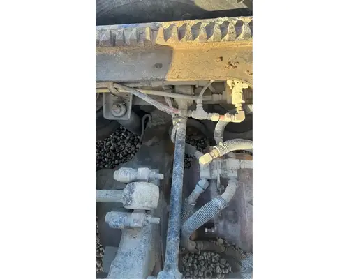 Meritor/Rockwell SQ100 Axle Housing (Front)