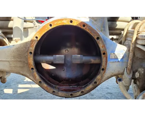 Meritor/Rockwell SQ100 Axle Housing (Rear)