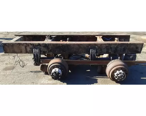 Meritor/Rockwell SQ100 Cutoff Tandem Axle