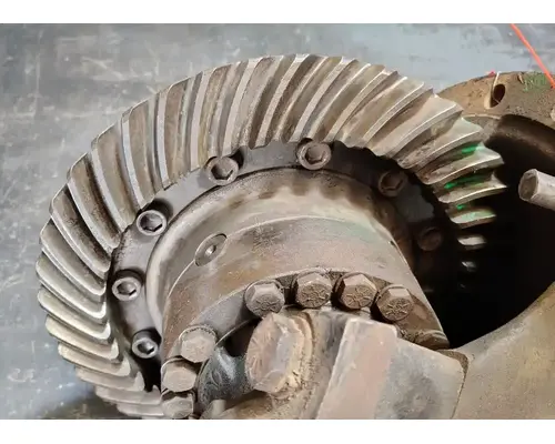 Meritor/Rockwell SQ100 Rear Rears (Tandem Rear or Single)