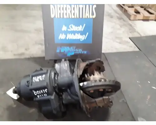 Rears (Front) Meritor/Rockwell SLHD Holst Truck Parts
