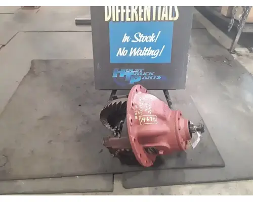 Rears (Rear) Meritor/Rockwell SLHDRR Holst Truck Parts