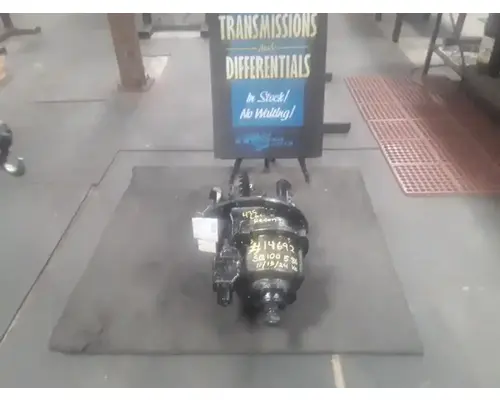 Rears (Front) Meritor/Rockwell SQ100F Holst Truck Parts