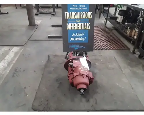 Rears (Front) Meritor/Rockwell SQHDF Holst Truck Parts