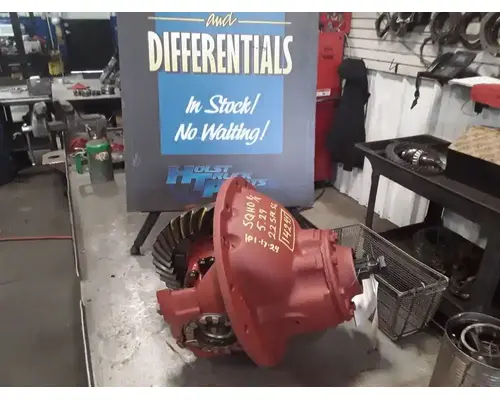 Rears (Rear) Meritor/Rockwell SQHDRR Holst Truck Parts