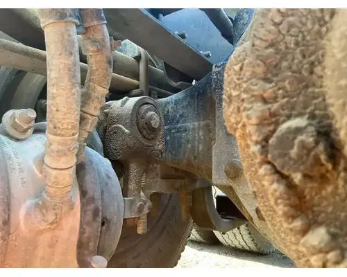 Meritor/Rockwell VNL Axle Housings (Front)