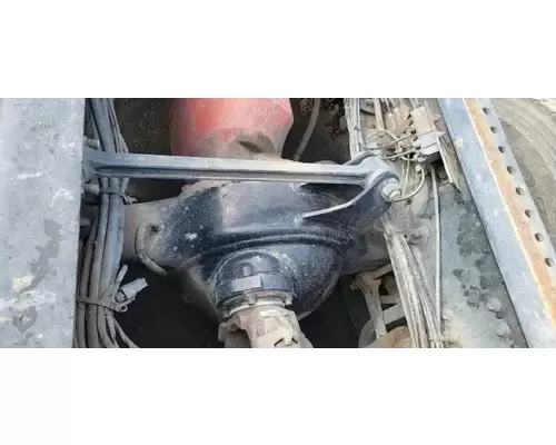 Axle Housing (Front) Meritor/Rockwell MD2014X Garabedian Equipment Company, Inc - Fresno