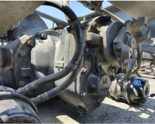 Rears (Front) Meritor/Rockwell MD2014X Garabedian Equipment Company