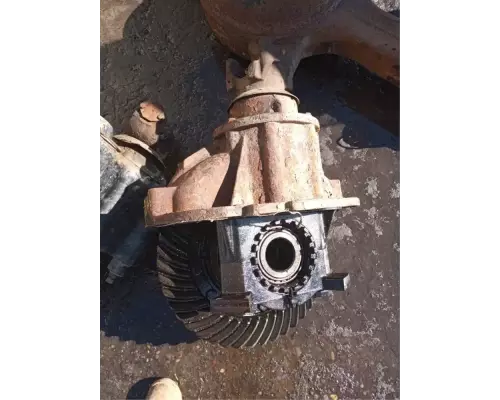 Rears (Rear) Meritor/Rockwell RD23-160 Holst Truck Parts