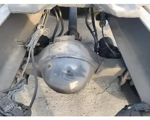Axle Housing (Rear) Meritor/Rockwell RS23-161 Garabedian Equipment Company, Inc - Dinuba