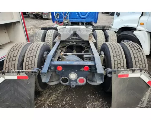 Cutoff Assembly (Housings & Suspension Only) Meritor/Rockwell RT40-145 Complete Recycling Group LLC