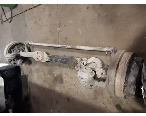 Axle Assembly, Front (Steer) MERITOR  Camions A &amp; R Dubois Inc.