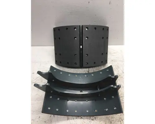 Brake Shoes MERITOR  Frontier Truck Parts