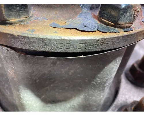 Meritor 3206F2268 Axle Shaft