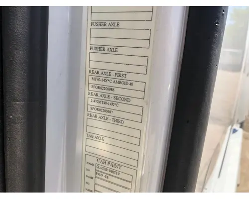 Meritor MT4014X Cutoff Assembly (Housings & Suspension Only)