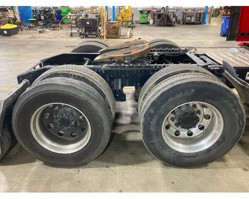 Meritor MT4014X Cutoff Assembly (Housings & Suspension Only)
