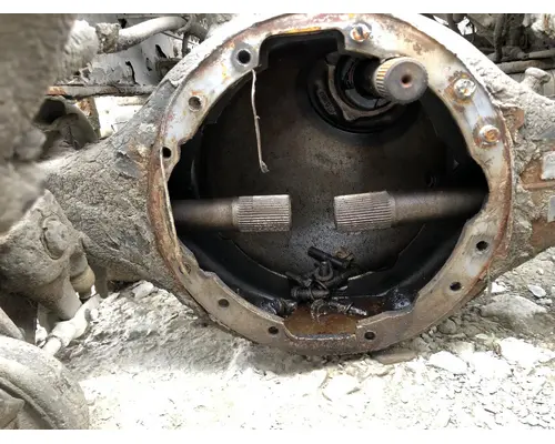 Axle Housing (Front) Meritor MD20143 Vander Haags Inc Dm