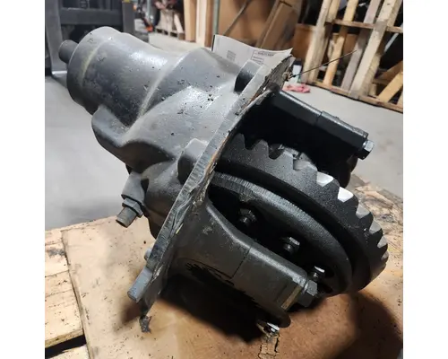 Cutoff Assembly (Complete With Axles) MERITOR MT40-14X K &amp; R Truck Sales, Inc.