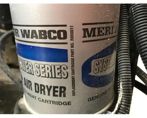 Meritor R950011 Air Dryer