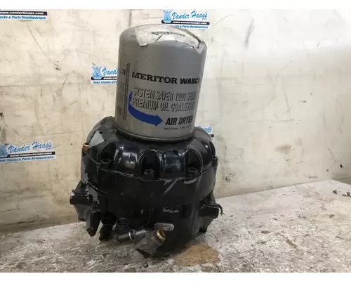 Meritor R955082 Air Dryer