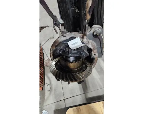Differential Assembly (Front, Rear) MERITOR RD-20145 K &amp; R Truck Sales, Inc.