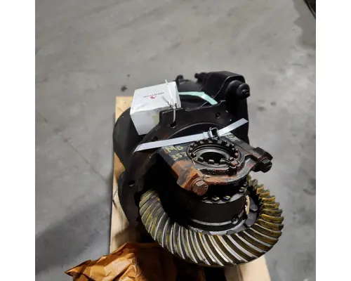 Differential Assembly (Front, Rear) MERITOR RD-20145 K &amp; R Truck Sales, Inc.