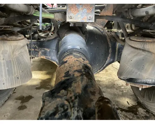 Axle Housing (Front) Meritor RD20145 Vander Haags Inc WM