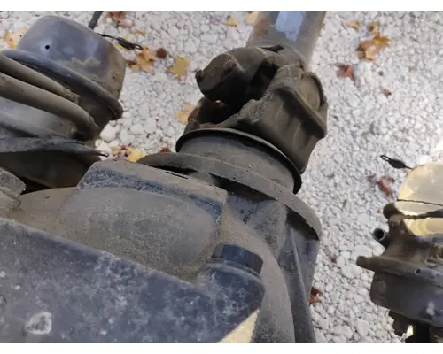 Differential Assembly (Rear, Rear) MERITOR RS23161 Crj Heavy Trucks And Parts