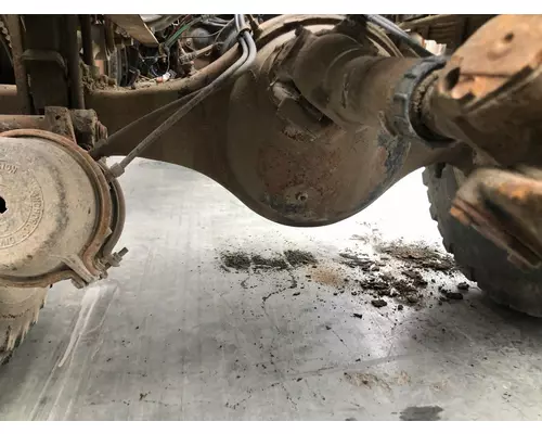 Axle Housing (Front) Meritor SQ100P Vander Haags Inc Cb