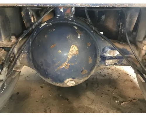 Axle Housing (Rear) Meritor U240 Vander Haags Inc Kc