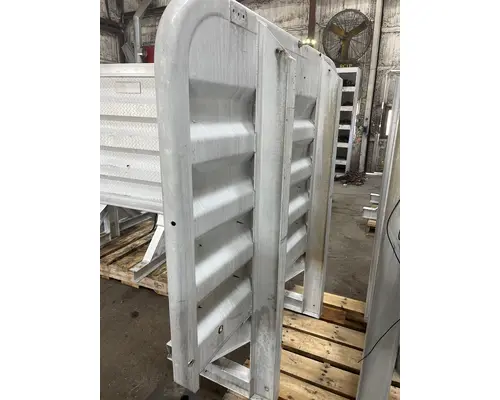 Merritt Diamond back cab rack Headache Rack