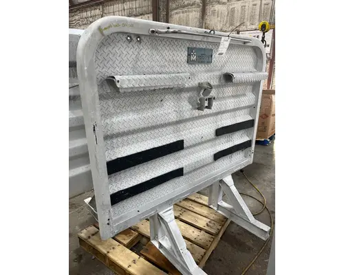 Merritt Diamond back cab rack Headache Rack