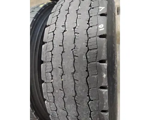 Tires MICHELIN 11R22.5 LKQ Thompson Motors - Wykoff