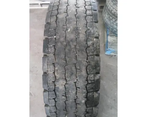 Tires MICHELIN 11R22.5 LKQ Thompson Motors - Wykoff