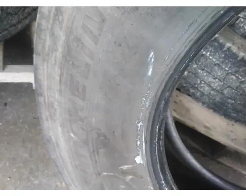 Tires MICHELIN 11R22.5 LKQ Thompson Motors - Wykoff