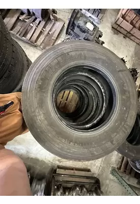 Michelin XZE2-11R22.5 Tires