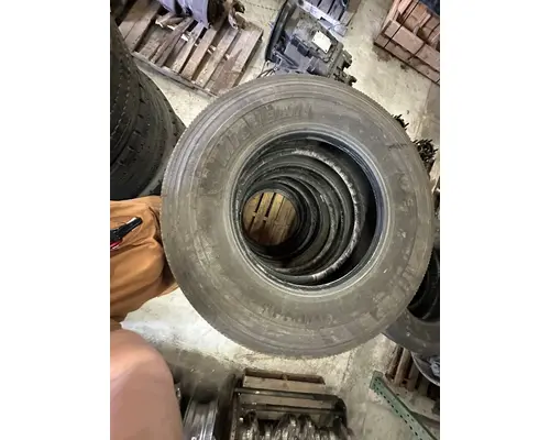 Tires Michelin XZE2-11R22.5 High Mountain Horsepower