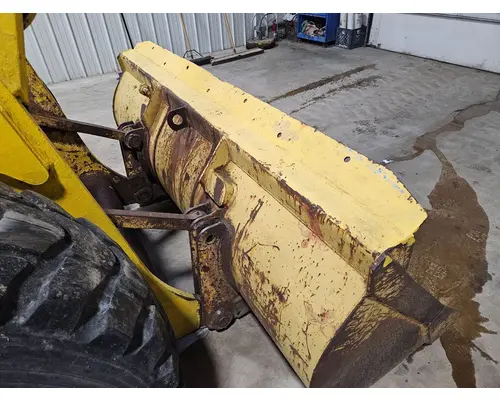 Michigan 75DGM Attachments, Wheel Loader