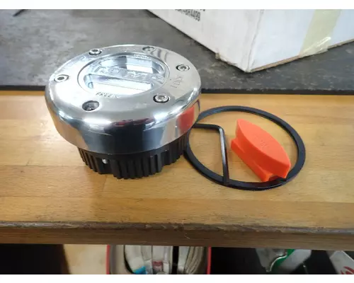 Locking Hubs MILEMARKER 449 Michigan Truck Parts